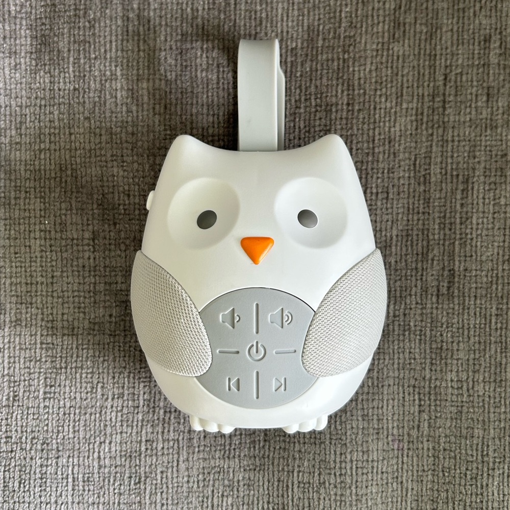 Skip Hop Stroll & Go Portable Baby Soother / Owl Sound Machine